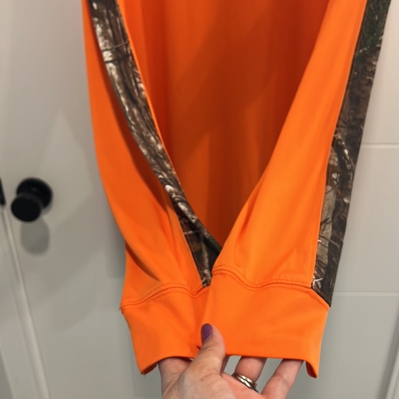🇺🇸 Realtree long sleeve orange hooded shirt size XL - Picture 7 of 13